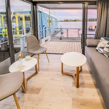 Botel 1 Bedroom Amazing Ship In Havelsee Ot Kutzkow