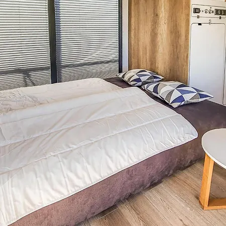 1 Bedroom Amazing Ship In Havelsee Ot Botel