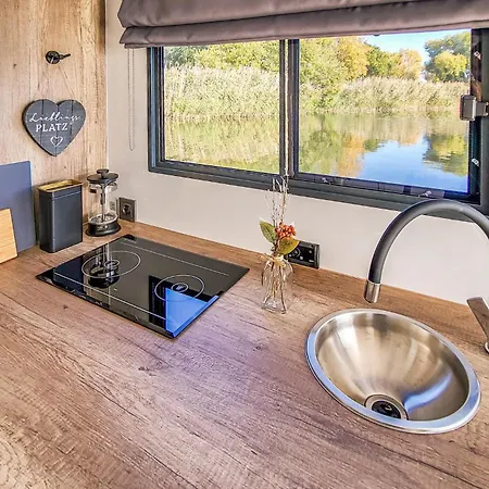 Botel 1 Bedroom Amazing Ship In Havelsee Ot Kutzkow